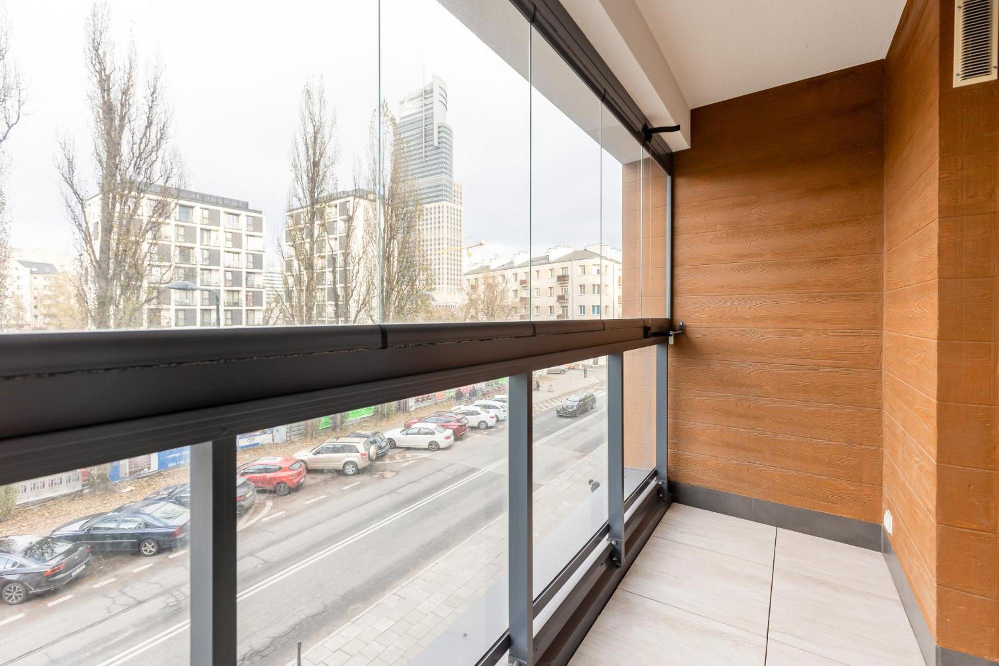 Grzybowska With Air Conditioning & Balcony By Renters Prestige Apartment *